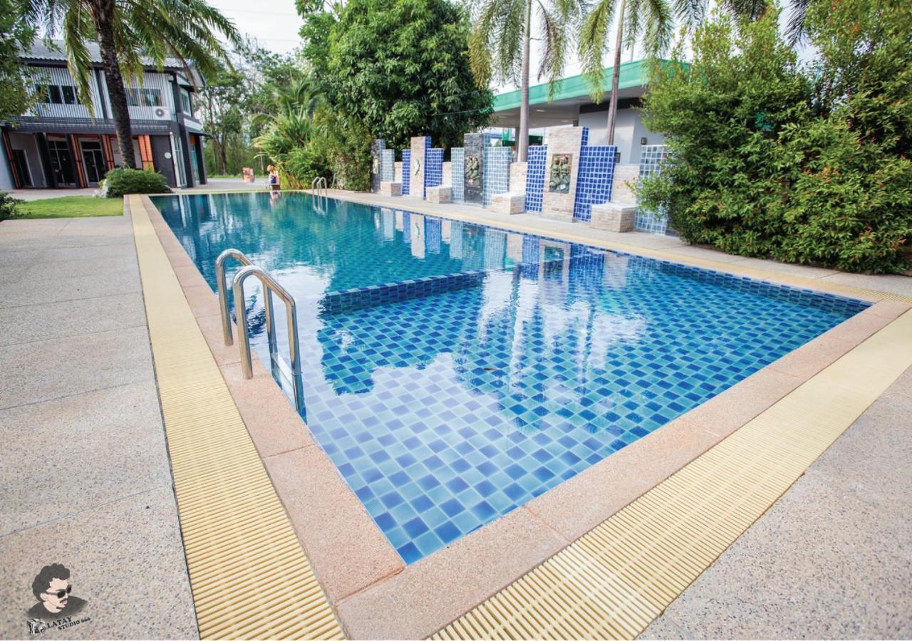 Staychill Resort Uttaradit Exterior photo