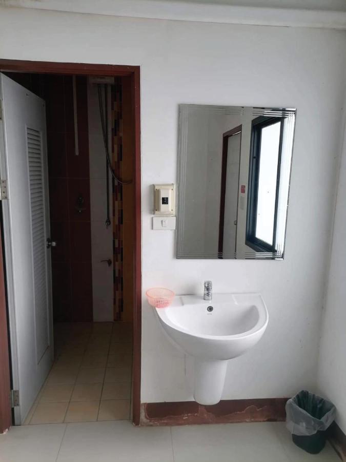 Staychill Resort Uttaradit Exterior photo